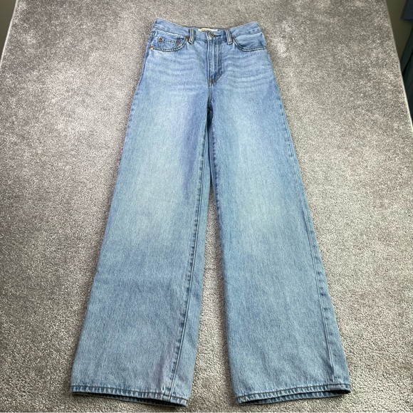 Levi's Denim - Levi’s Ribcage Wide Leg Jeans 25 High Rise Light Wash Denim
